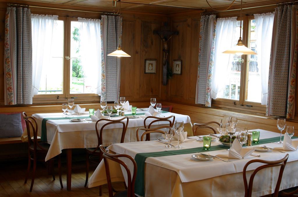 Hotel Gasthof Krone Гіттізау Екстер'єр фото