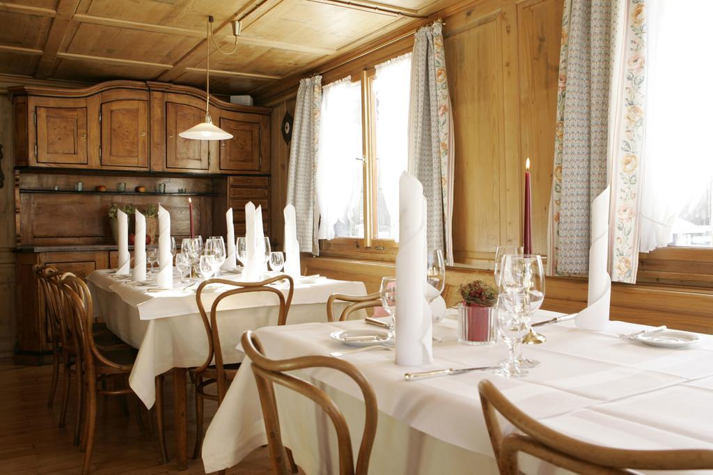 Hotel Gasthof Krone Гіттізау Екстер'єр фото