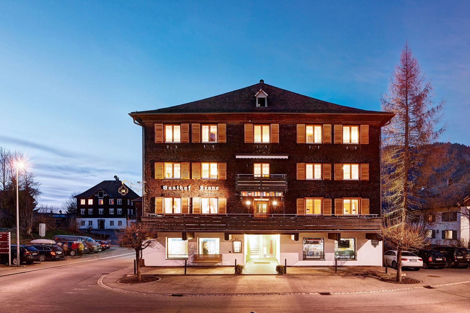 Hotel Gasthof Krone Гіттізау Екстер'єр фото